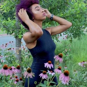 Meet your Posher, Crista